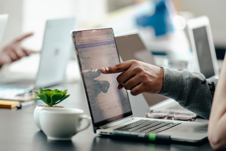 Data e Hora de viagem: Saiba como utilizar da melhor forma
